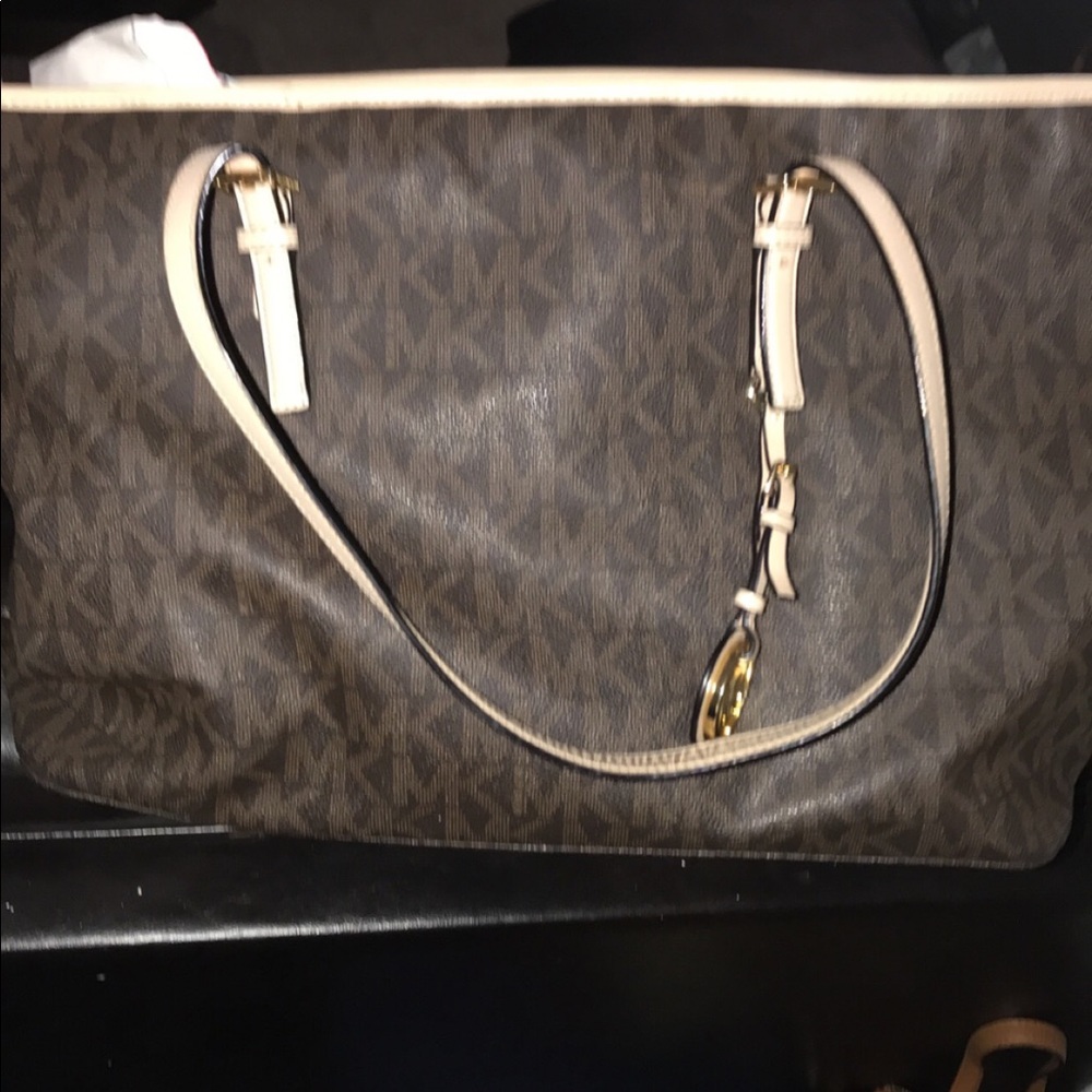 Large Michael Kors tote